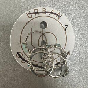 NWT Urban Outfitters Silver Stone Stack Ring Set, Size 7